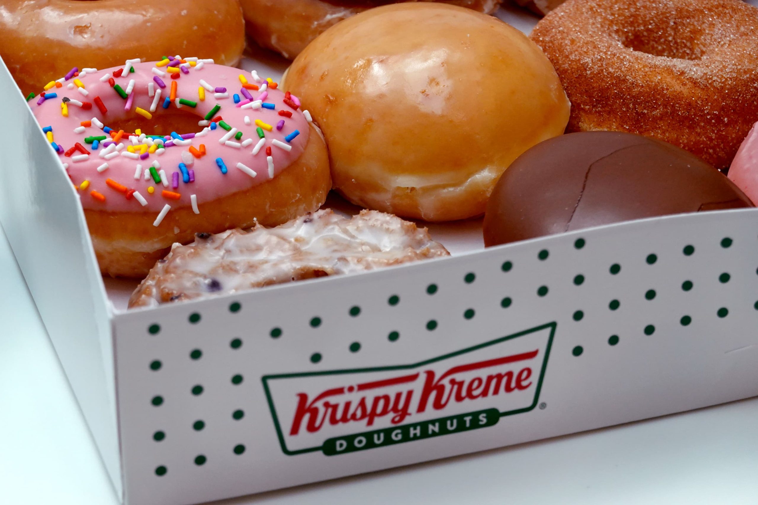 You can get a dozen Krispy Kreme donuts for $1—here’s how post thumbnail image