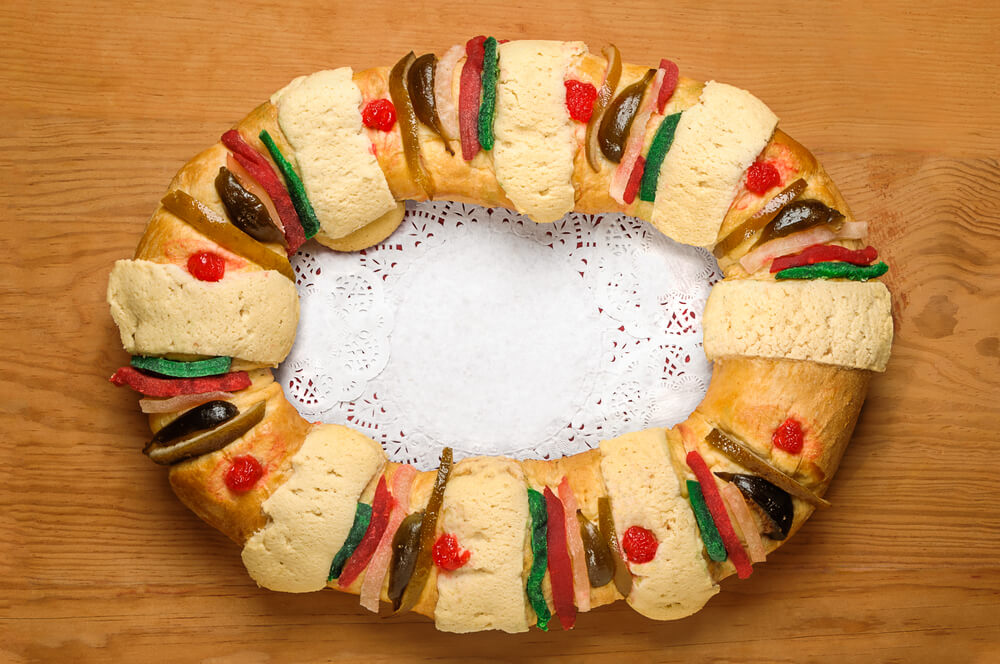 Rosca de Reyes Recipe: A Step-by-Step Guide to Crafting the Perfect Three Kings Bread post thumbnail image