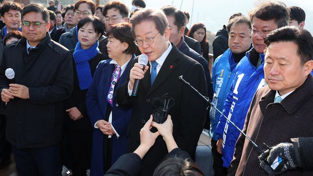 Lee Jae-Myung From Factory Worker To South Korean President  Contender post thumbnail image
