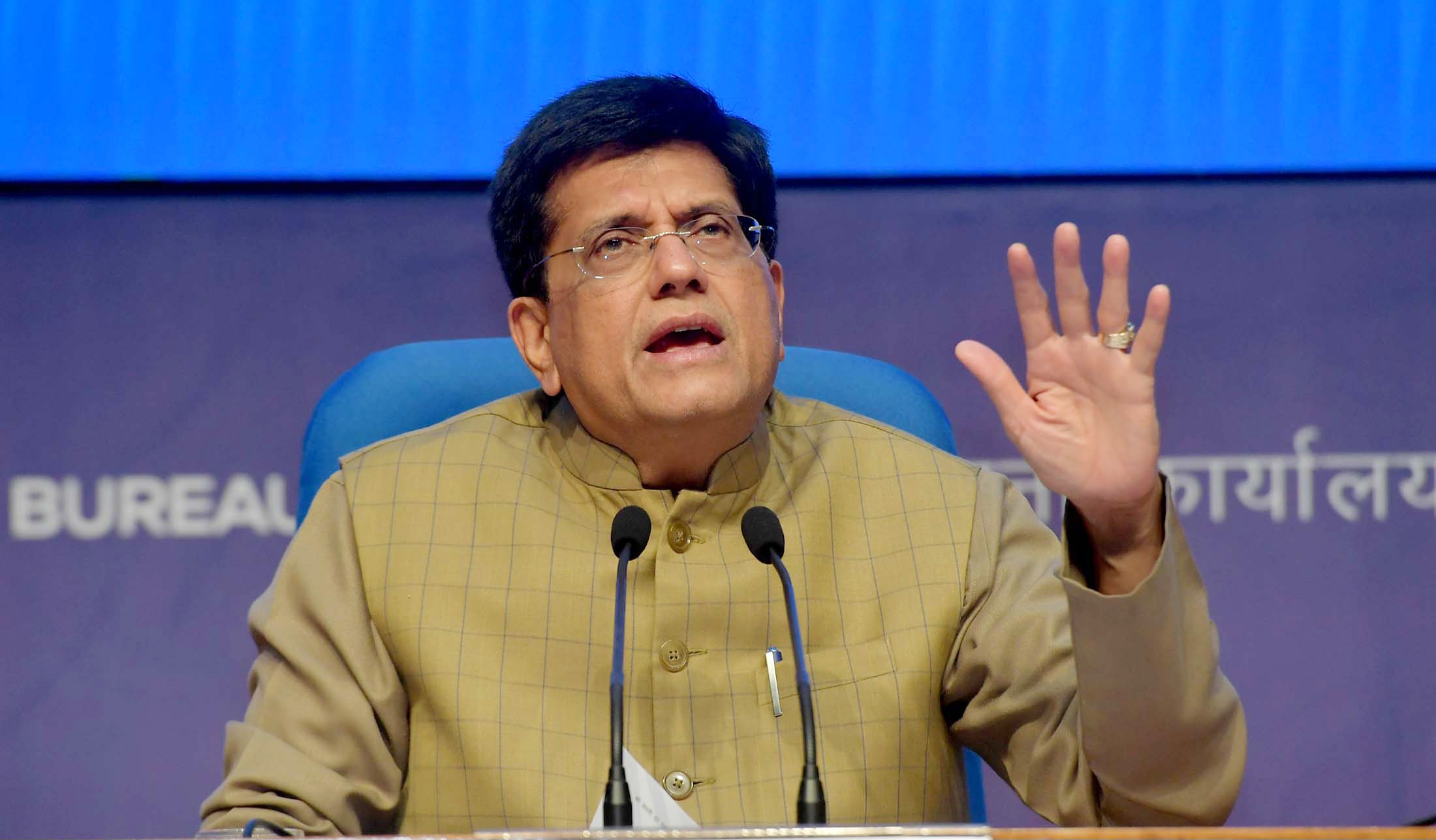 Piyush Goyal Wife, Age, Bio, Birthday, Family , Wife or more Informtion