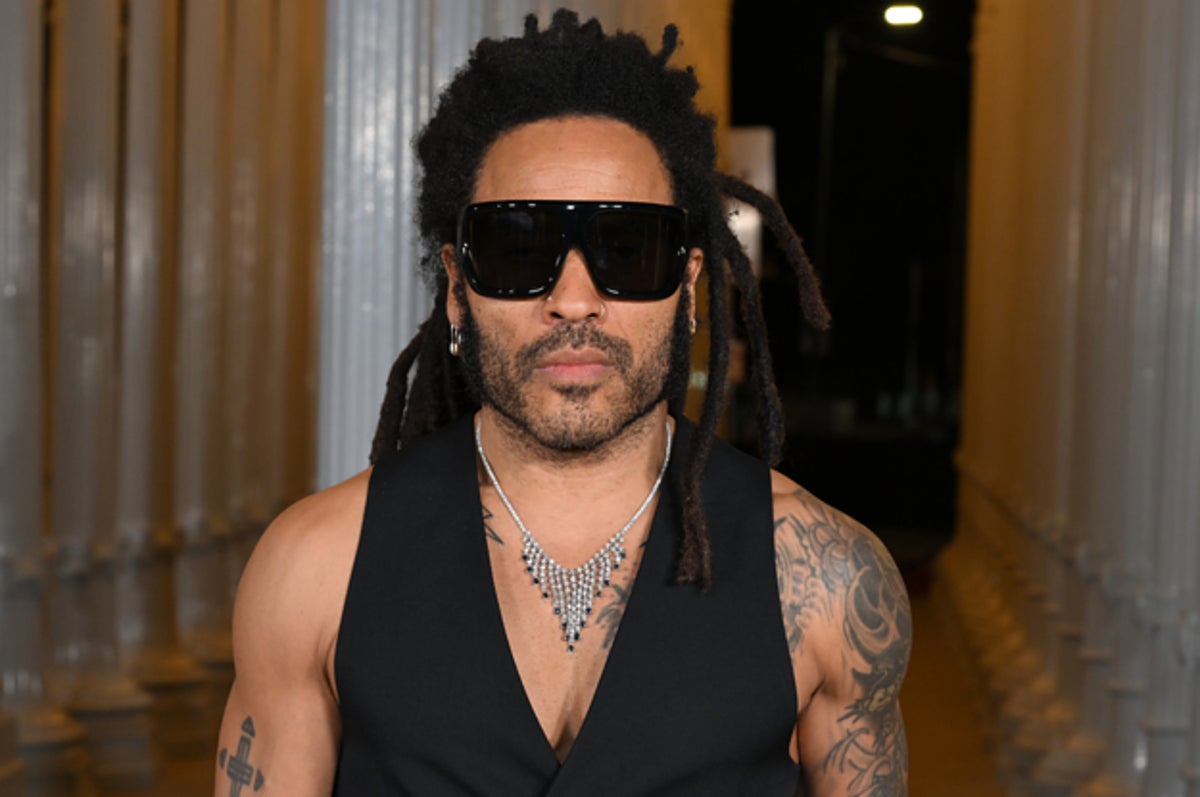 Lenny Kravitz Wife, Daughter, Height, Age or more post thumbnail image